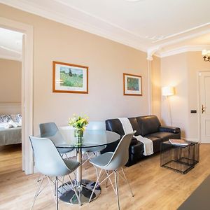 Apartamento de 2 Dormitorios